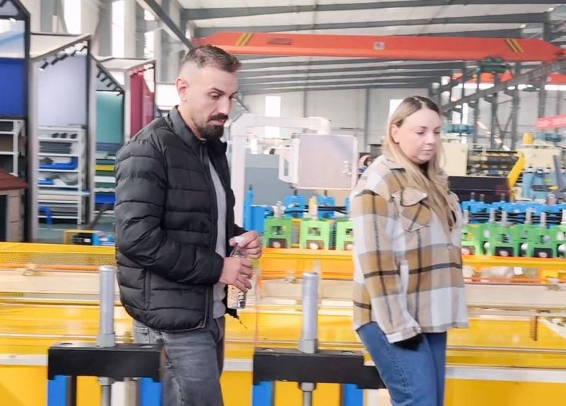 1762846731180522.jpg 中拓冷彎全球集采盛啟_20251103133300.mp4_20251103_134836.046.jpg